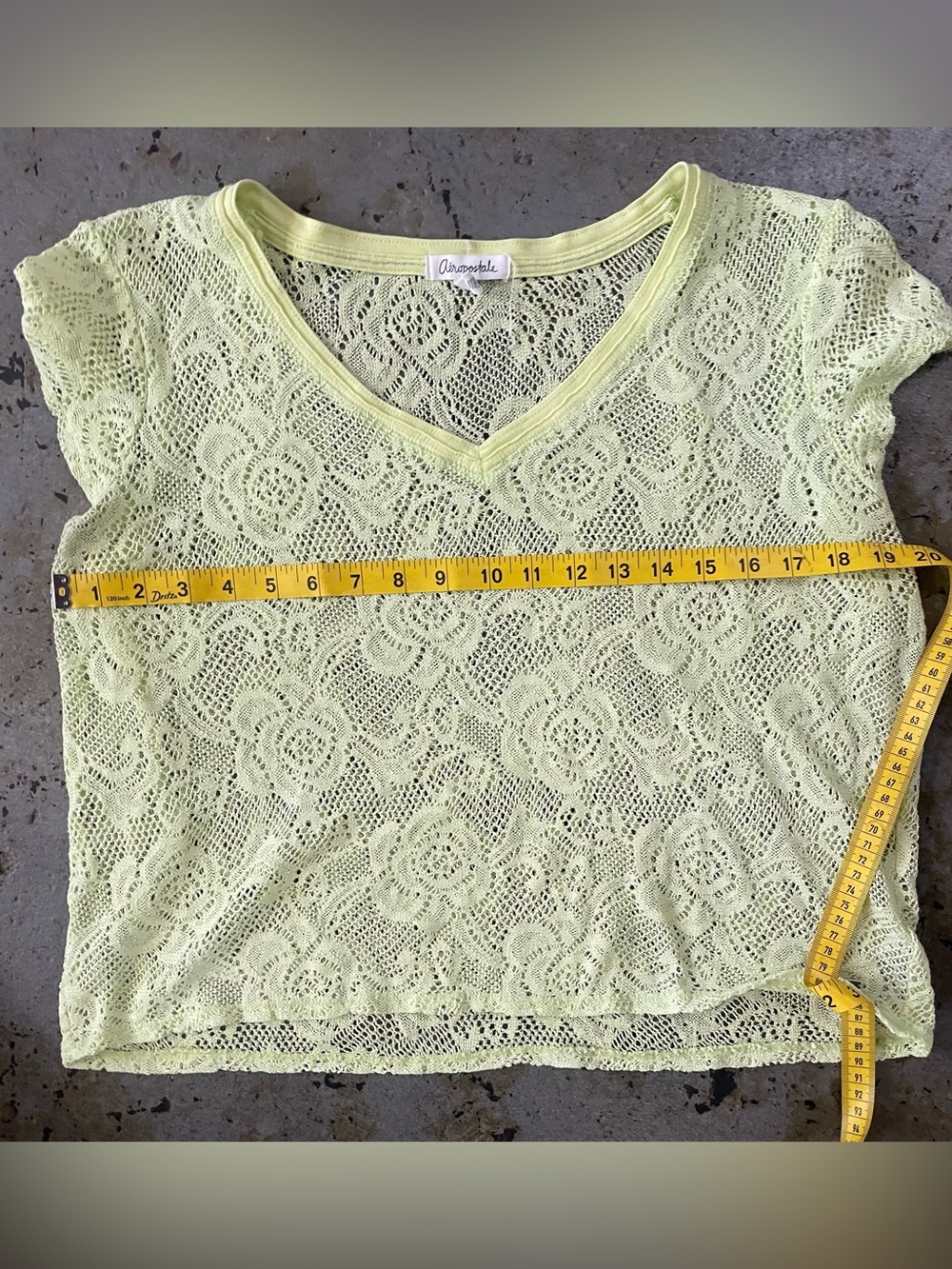 Aeropostale Celery Green Lace/Sheer V-Neck Short Sleeve Top Size XL - Picture 4 of 7